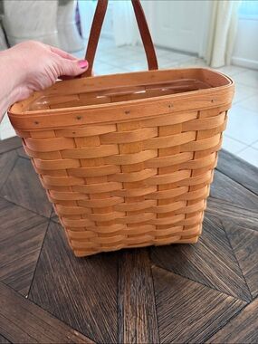Longaberger Tall Key Hanging Basket w/ Plastic Insert Leather Handle